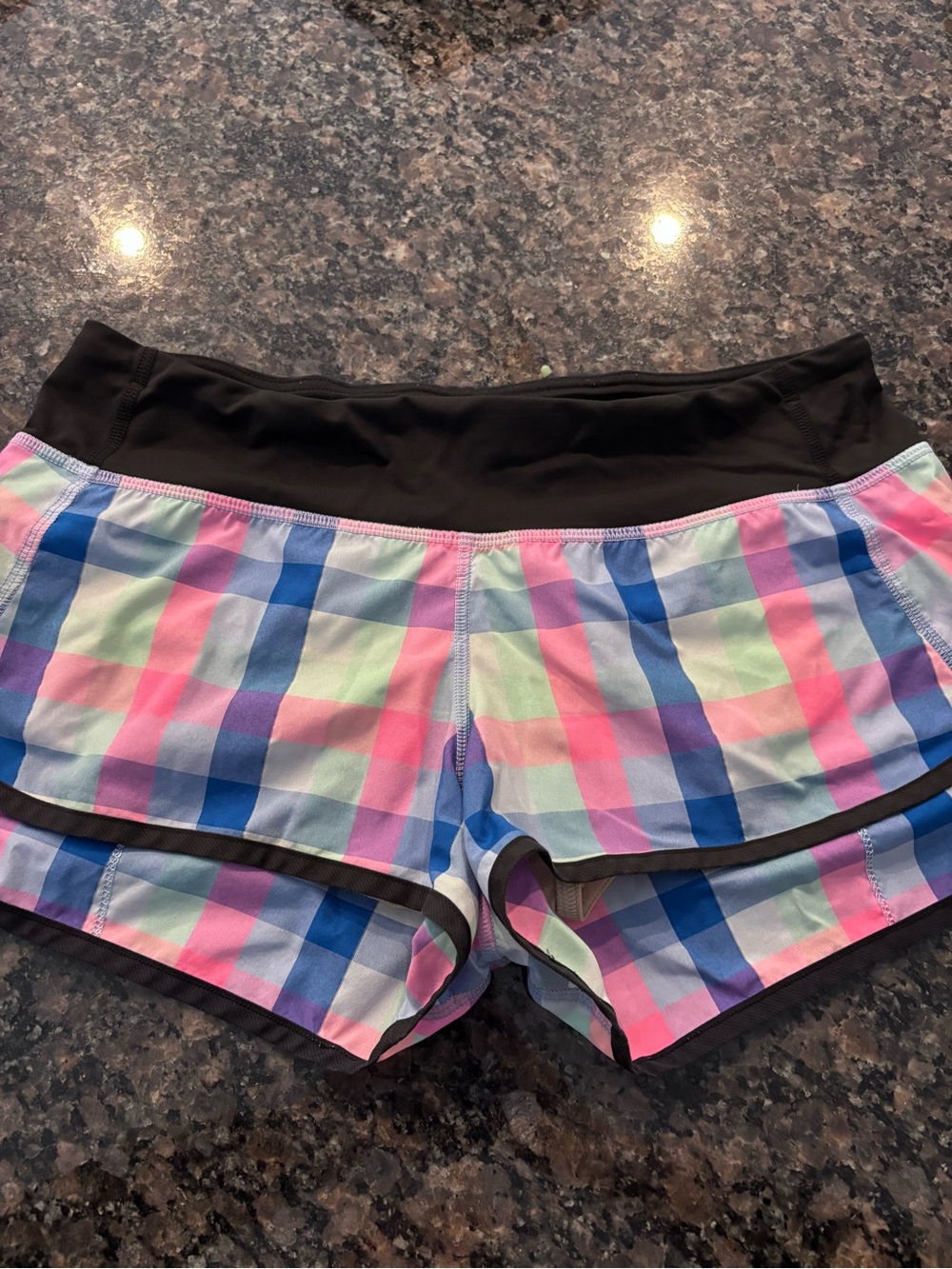 lululemon athletica Pastel Plaid speed Shorts with Black Waistband
